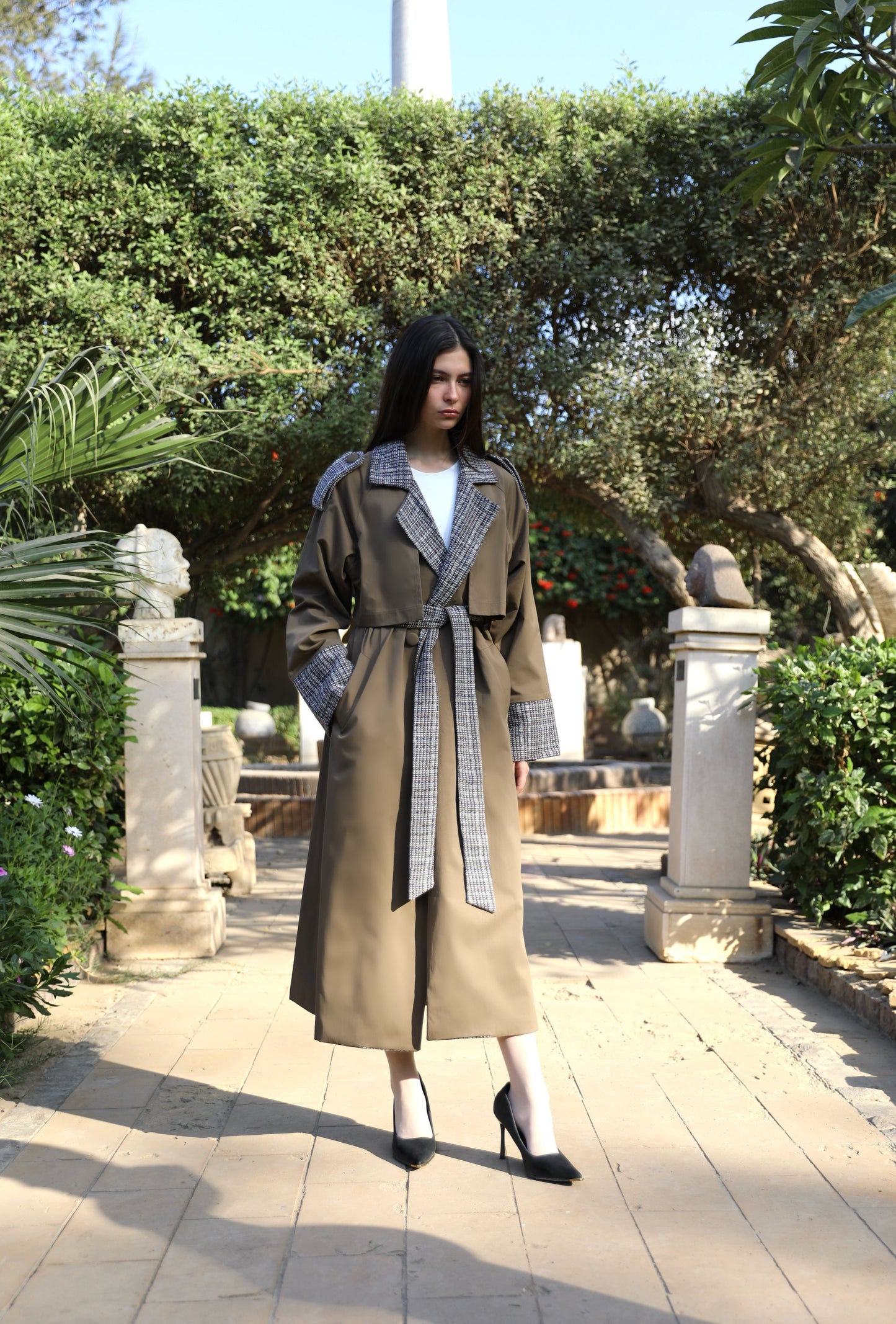 The Olive Contrast Trench