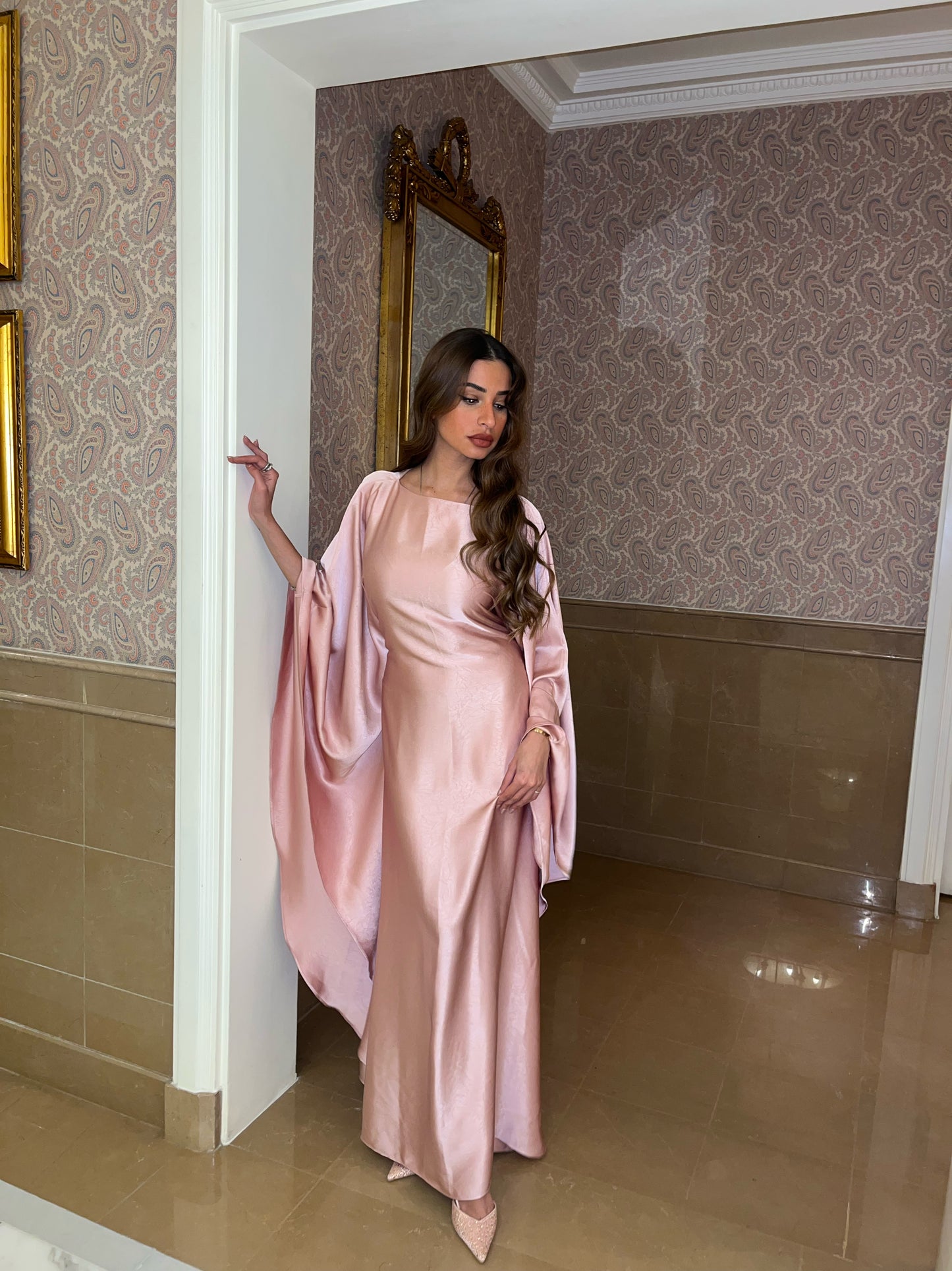 The LEIL Abaya