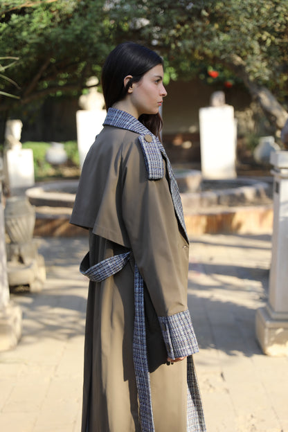 The Olive Contrast Trench